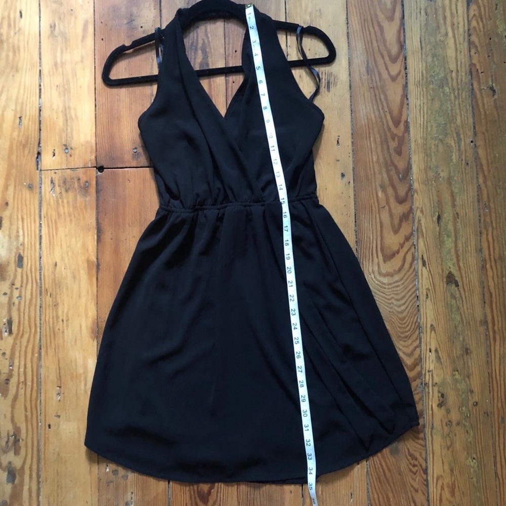 Monteau Black Halter dress size medium - Picture 4 of 6